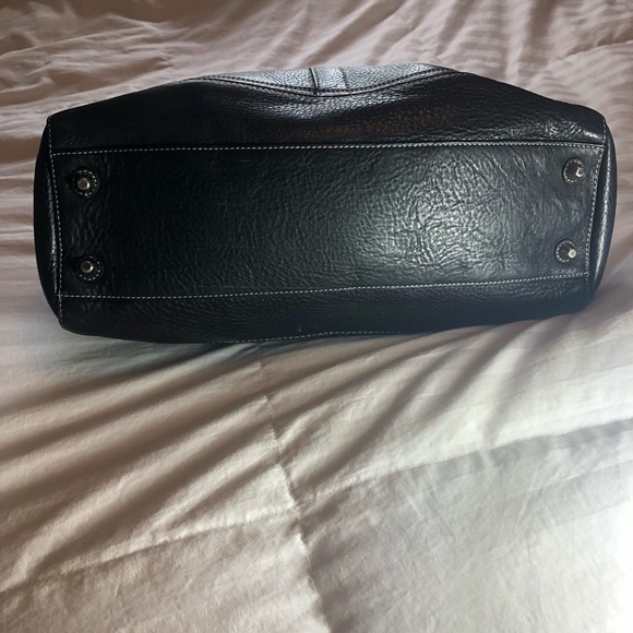 Authentic Coach Big Black Leather Bag Purse - Picture 4 of 6